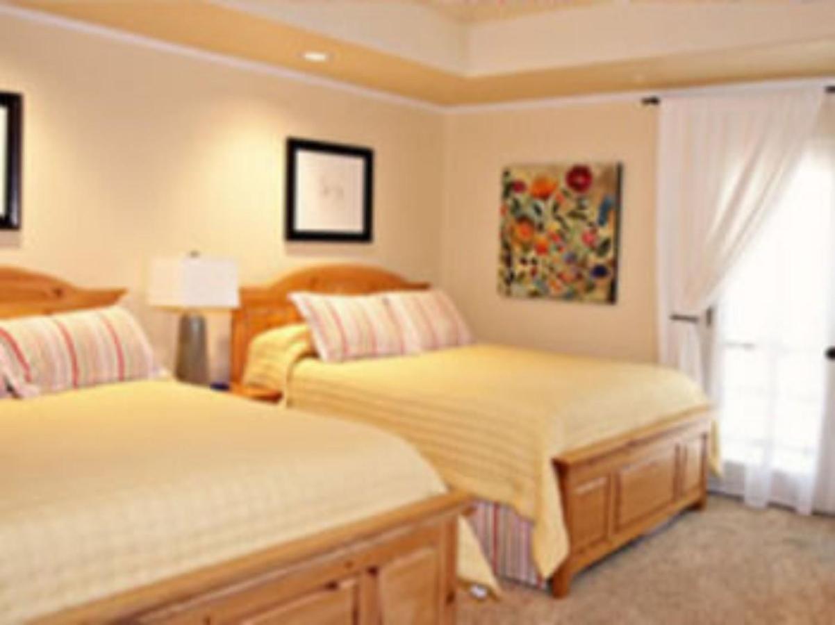 ไลฟ์ โอคส์ เบด แอนด์ เบรคฟาสต์ Bed & Breakfast ยูวัลด์ ภายนอก รูปภาพ